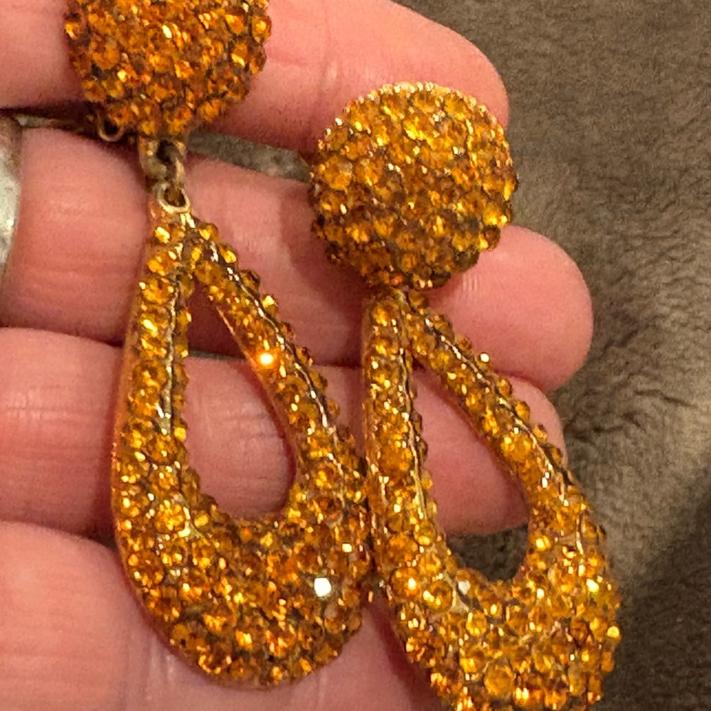 Vintage Bellini Swarovski Light Gold Drop Earring Loaded Sparkle Clip New